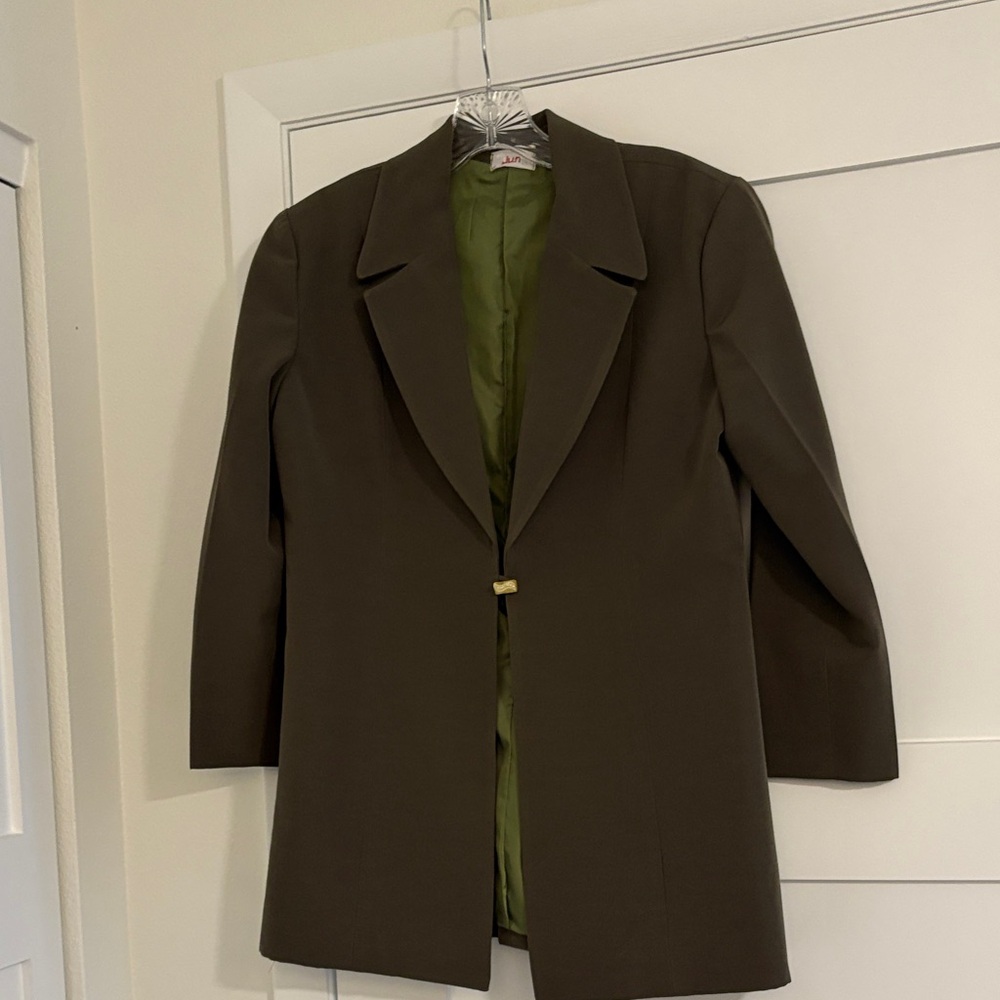 JUN  Cute Olive Blazer